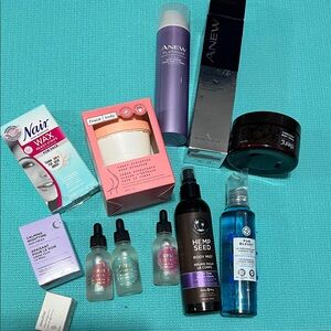 Beauty skincare bundle of items NWT